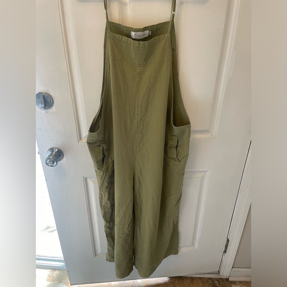Olive Overalls